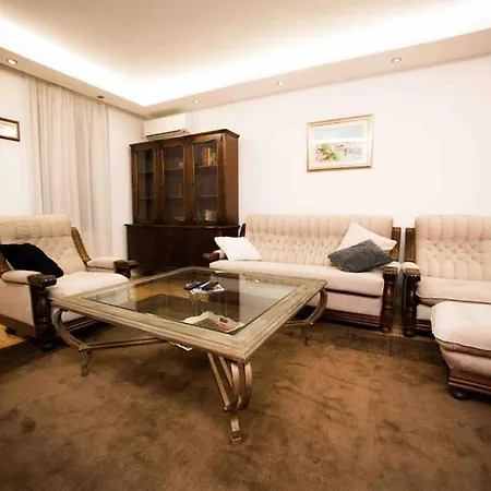 Big With Excellent Location In * Σαράγεβο